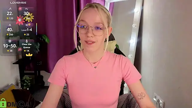 R0cket bunny online show from 05/29/26, 12:49