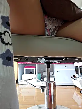 Nail Yummy online show from 11/29/25, 05:18