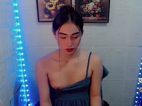 Snapshot of lovelysassy chatting on 11/01/25, 02:55 lovelysassy online show from 11/01/25, 02:55