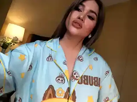 bellaswildcummer online show from 06/20/26, 07:52