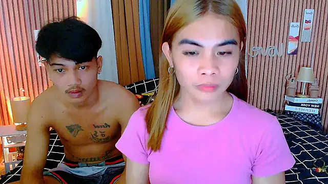 mikhaylahanderson online show from 10/25/25, 04:29