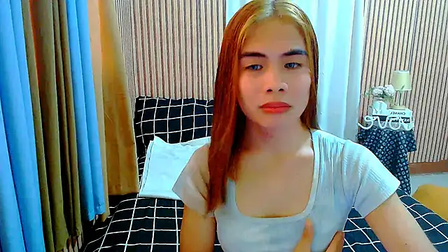 Snapshot of mikhaylahanderson chatting on 09/11/25, 03:17 mikhaylahanderson online show from 09/11/25, 03:17