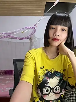 Snapshot of andymi1 chatting on 07/16/26, 03:03 andymi1 online show from 07/16/26, 03:03