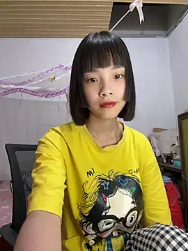 Snapshot of andymi1 chatting on 06/28/26, 09:26 andymi1 online show from 06/28/26, 09:26