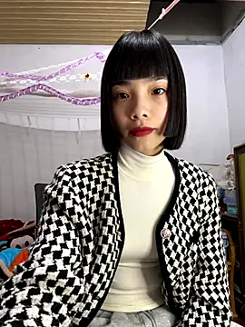 andymi1 online show from 11/05/25, 01:52