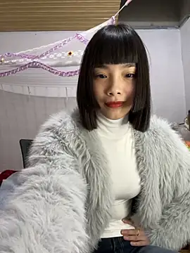 andymi1 online show from 10/28/25, 01:54