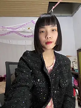Snapshot of andymi1 chatting on 05/06/26, 01:31 andymi1 online show from 05/06/26, 01:31