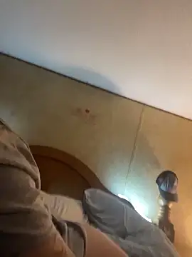 Snapshot of nicole9666 chatting on 11/21/25, 09:52 nicole9666 online show from 11/21/25, 09:52