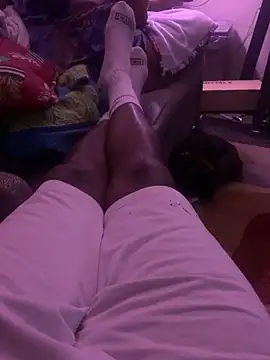 Snapshot of SirStrokesAllot chatting on 10/19/25, 04:37 SirStrokesAllot online show from 10/19/25, 04:37