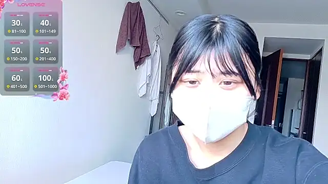 Snapshot of 0p-saki-p0 chatting on 05/14/26, 06:10 0p-saki-p0 online show from 05/14/26, 06:10