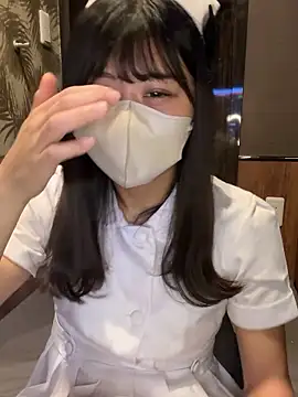 Snapshot of 0p-saki-p0 chatting on 10/05/25, 05:20 0p-saki-p0 online show from 10/05/25, 05:20