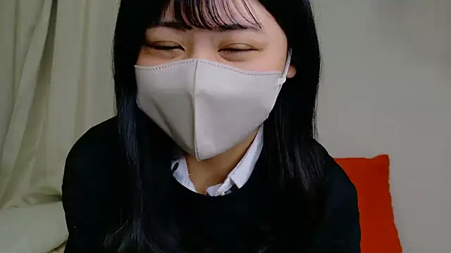 Snapshot of 0p-saki-p0 chatting on 07/05/26, 01:10 0p-saki-p0 online show from 07/05/26, 01:10