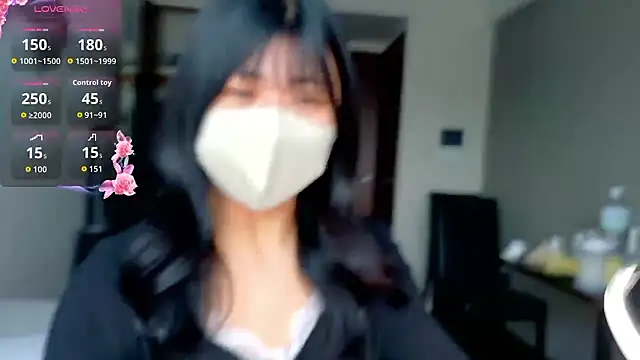 Snapshot of 0p-saki-p0 chatting on 05/11/26, 03:41 0p-saki-p0 online show from 05/11/26, 03:41