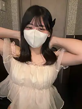 Snapshot of 0p-saki-p0 chatting on 09/21/25, 05:12 0p-saki-p0 online show from 09/21/25, 05:12