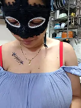 Queen Nightt online show from 09/25/25, 03:12