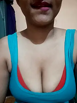 Snapshot of RITU_28 chatting on 10/17/25, 07:00 RITU 28 online show from 10/17/25, 07:00