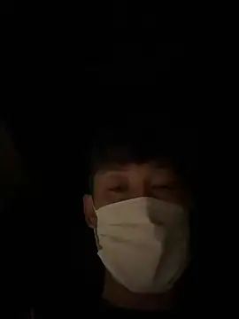 Snapshot of usu0130 chatting on 10/16/25, 02:03 usu0130 online show from 10/16/25, 02:03