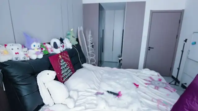 Snapshot of Yuki_Neko_ chatting on 02/25/26, 03:40 Yuki Neko online show from 02/25/26, 03:40