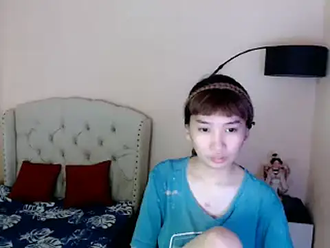 Snapshot of ShantalFoxxy_ chatting on 07/19/26, 01:58 ShantalFoxxy online show from 07/19/26, 01:58