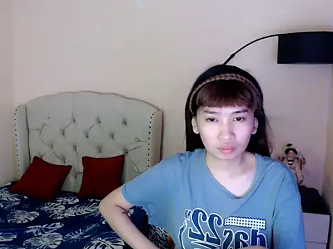 Snapshot of ShantalFoxxy_ chatting on 07/11/26, 12:38 ShantalFoxxy online show from 07/11/26, 12:38