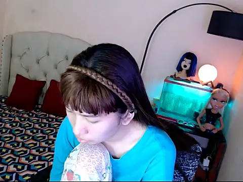 ShantalFoxxy  online show from 11/08/25, 01:31