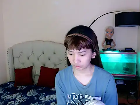 ShantalFoxxy  online show from 03/02/26, 12:22