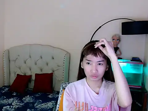 ShantalFoxxy  online show from 03/26/26, 01:48