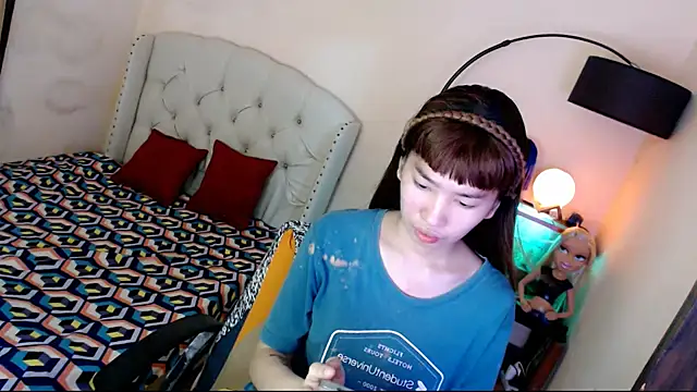 ShantalFoxxy  online show from 11/04/25, 01:31