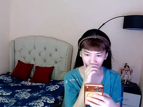 Snapshot of ShantalFoxxy_ chatting on 06/21/26, 06:52 ShantalFoxxy online show from 06/21/26, 06:52