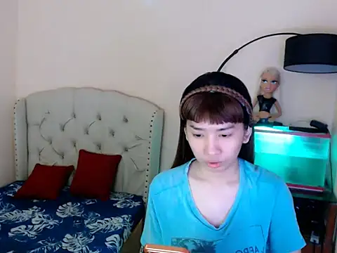 ShantalFoxxy  online show from 03/15/26, 12:06