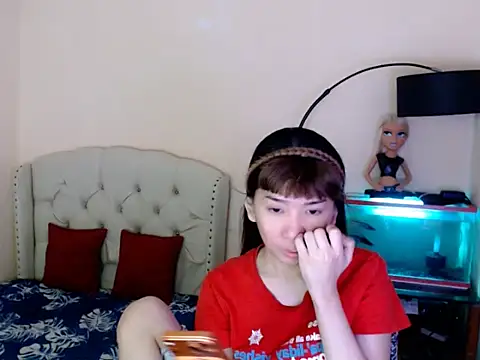 ShantalFoxxy  online show from 03/27/26, 12:50