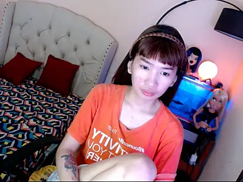 ShantalFoxxy  online show from 10/28/25, 12:26