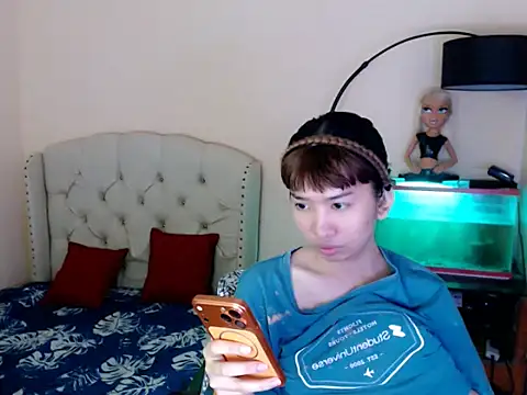 ShantalFoxxy  online show from 02/23/26, 01:29