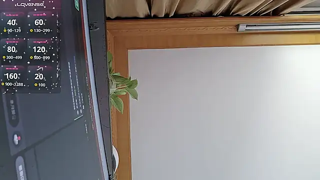 Haili-1 online show from 09/18/25, 01:52