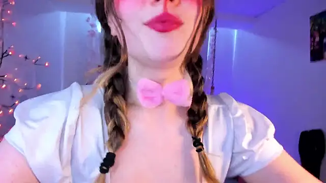 Lil bela online show from 10/01/25, 12:20