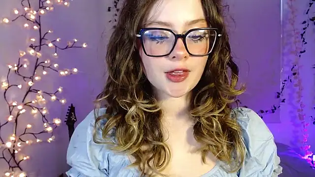 Lil bela online show from 09/20/25, 12:10