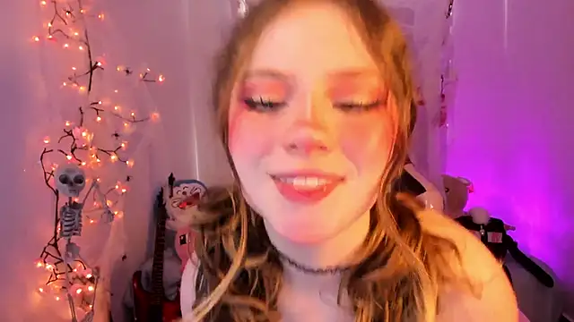 Lil bela online show from 10/11/25, 12:06