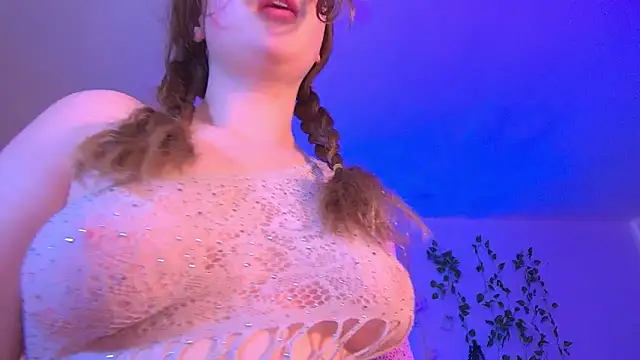 Snapshot of Lil_bela chatting on 02/03/26, 12:21 Lil bela online show from 02/03/26, 12:21