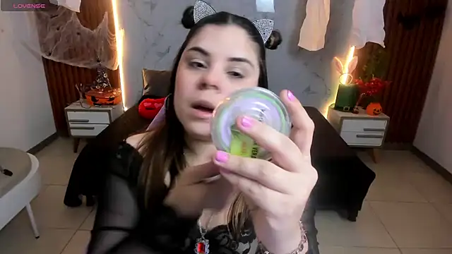 shasha bloom online show from 10/30/25, 08:06