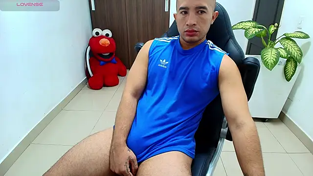 sebastian oconnor77 online show from 10/11/25, 12:39