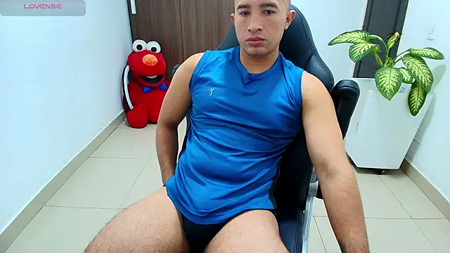 sebastian oconnor77 online show from 10/10/25, 12:39