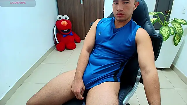 sebastian oconnor77 online show from 10/04/25, 12:39