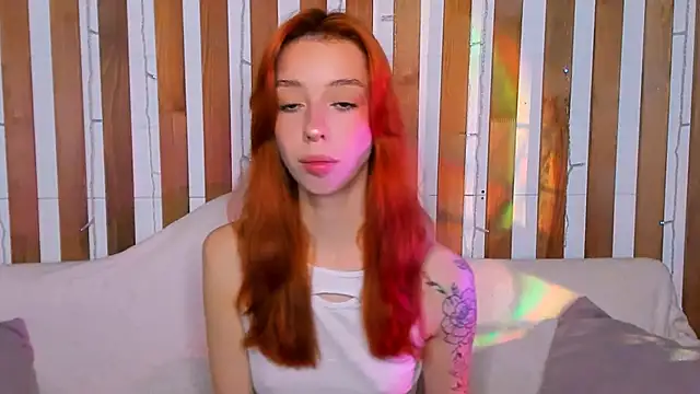 Lori Williams online show from 09/25/25, 01:11