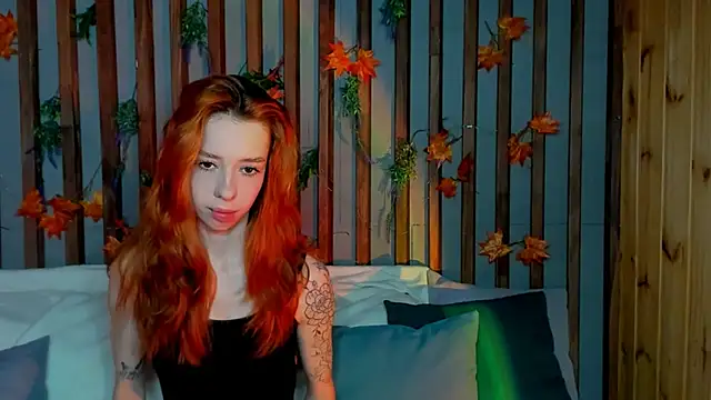 Lori Williams online show from 12/16/25, 01:10