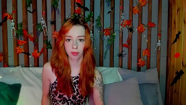 Lori Williams online show from 10/30/25, 01:04