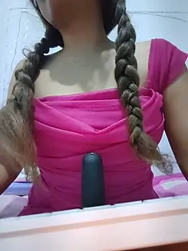 airamoon online show from 11/05/25, 03:20