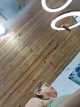 Snapshot of AlexxiaaMat chatting on 02/18/26, 11:06 AlexxiaaMat online show from 02/18/26, 11:06