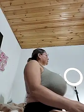 AlexxiaaMat online show from 03/31/26, 11:01