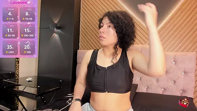 angelita martins online show from 11/24/25, 08:42