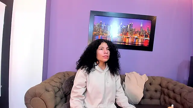 angelita martins online show from 11/08/25, 02:48